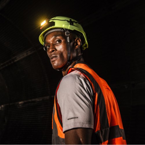 LINTERNA MILWAUKEE L4BOLTHL-301 P/CASC 4933479902